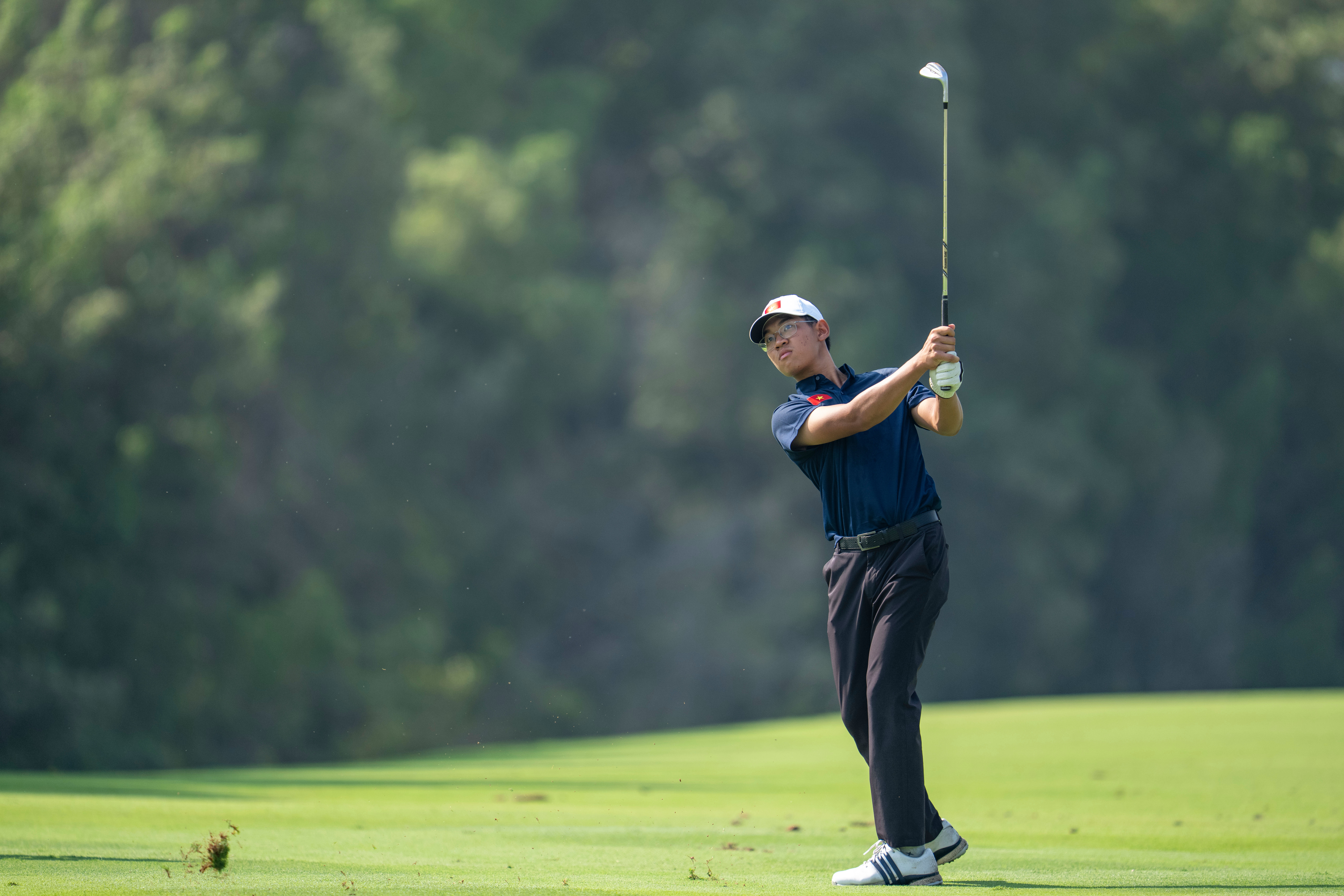 Vietnam's Khanh Hung Le Shoots Into Co-Lead With History In Mind ...