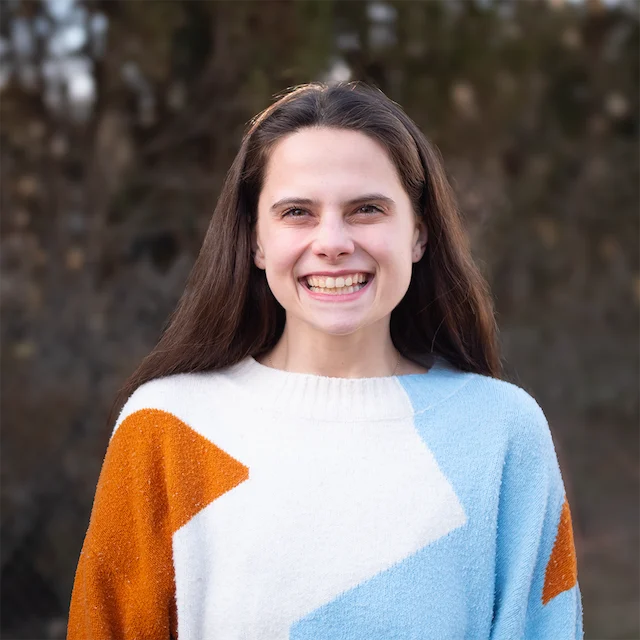 Sabrina Woodall headshot