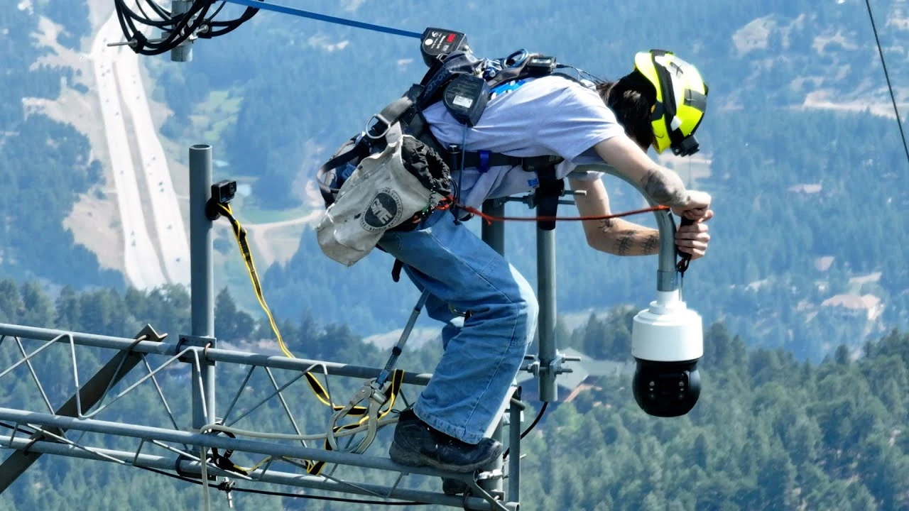 HS: Eyes in the Sky: How Artificial Intelligence Is Changing the Fight Against Wildfires 2025