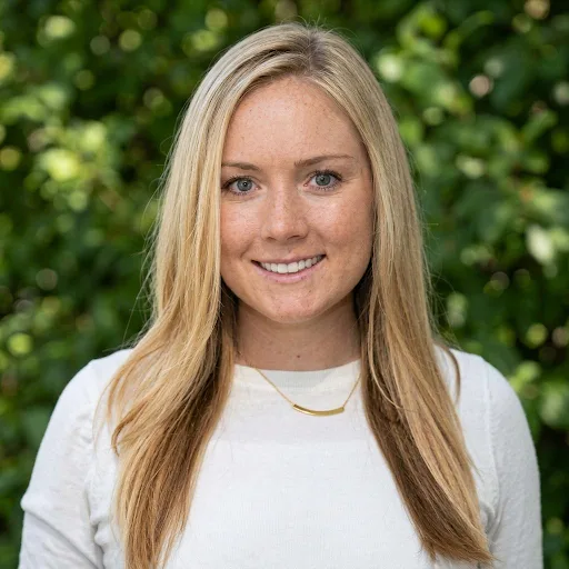Allison Frelinger headshot