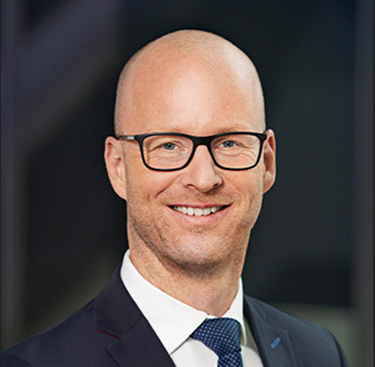 https://images.ctfassets.net/cy2jgjrgaerj/1UZVH19VPEltwZWycfsp6k/d699c381b0793ded06ac80e15df6e433/Jens_Quiram_Eurex_FOW.png