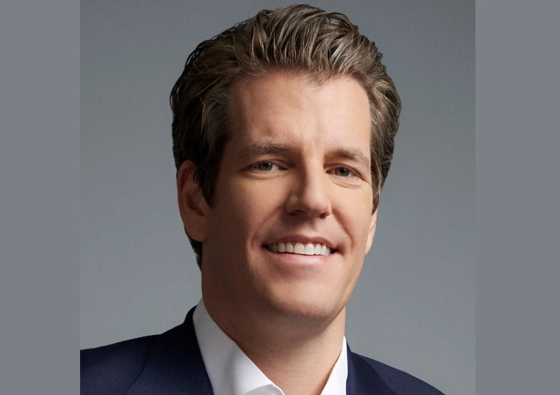 https://images.ctfassets.net/cy2jgjrgaerj/1syyPoaU3XSFXDYGZeDijr/8987c94d8fb6621bef82684f47939376/tyler.jpg