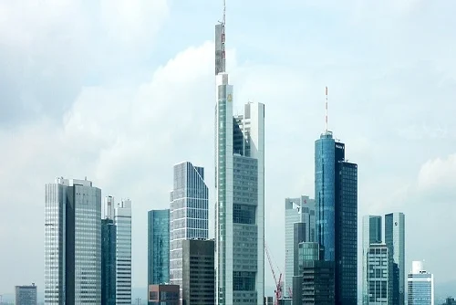 https://images.ctfassets.net/cy2jgjrgaerj/5TlbjjUA2etF0gRj4SIrEg/4914a2a132f1fb1b6946a204f7eda146/ecb.jpg