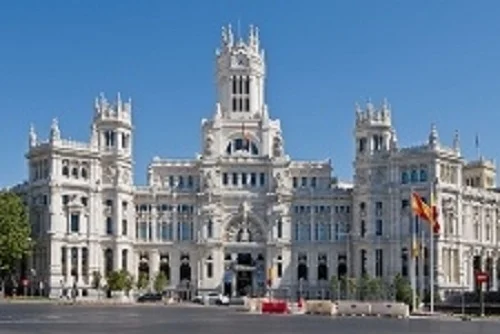 https://images.ctfassets.net/cy2jgjrgaerj/6SdSKsrLZtU2COmdqx95zk/e3474a3c8310bbc106c14d60815fedf4/madrid2_nwjpg_5512_gig.jpg