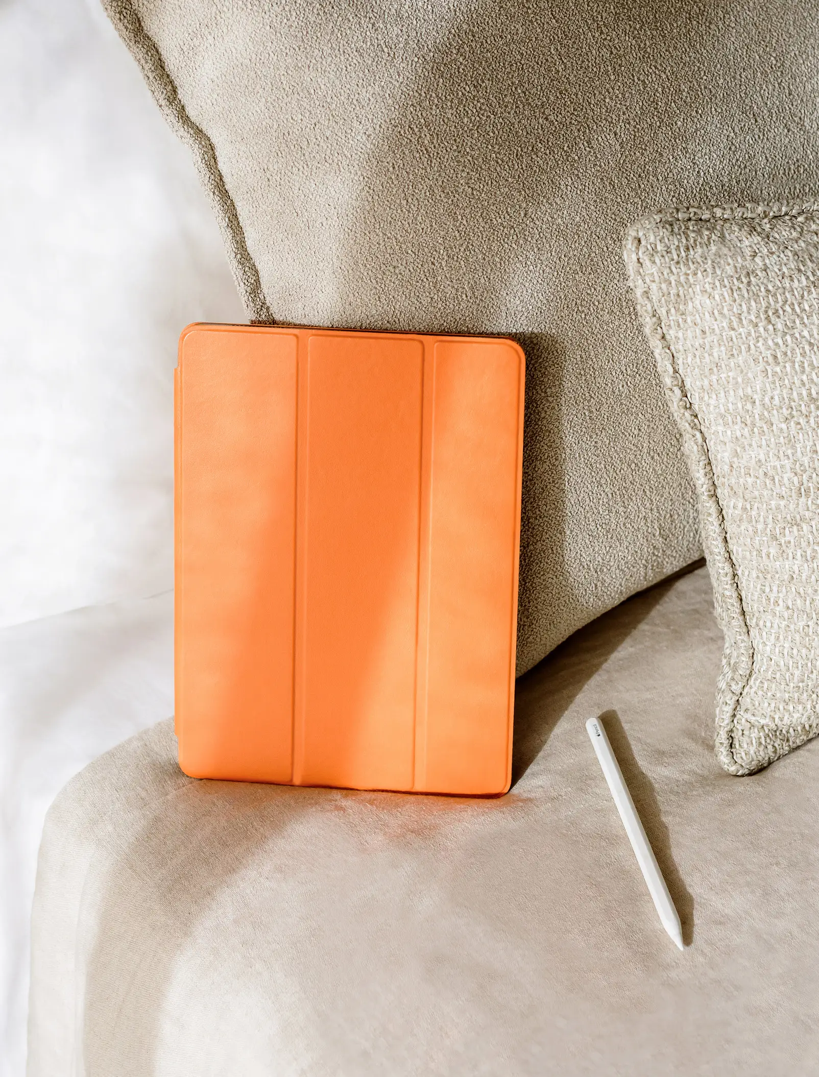 MacBook and iPad Cases - Apple製品用アクセサリー