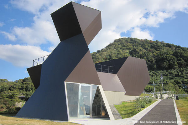 Le musée d'architecture Toyo Ito à Imabari