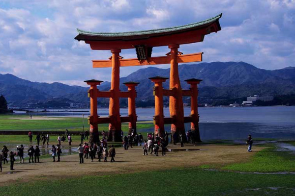 Le sanctuaire d'Itsukushima