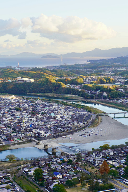 Ponts, châteaux et mémoriaux à Iwakuni et Hiroshima