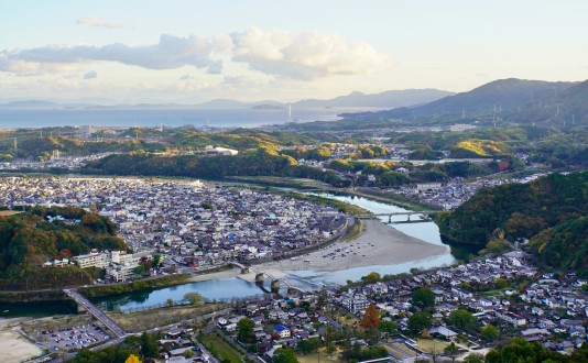 Bridges and Castles, Shrines and Spirits in Iwakuni and Hiroshima