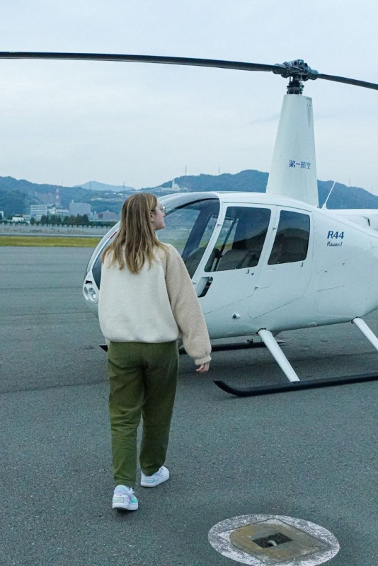 Hubschrauber-Rundflug: Eine einzigartige Möglichkeit, Hiroshimas Welterbestätten zu besichtigen!