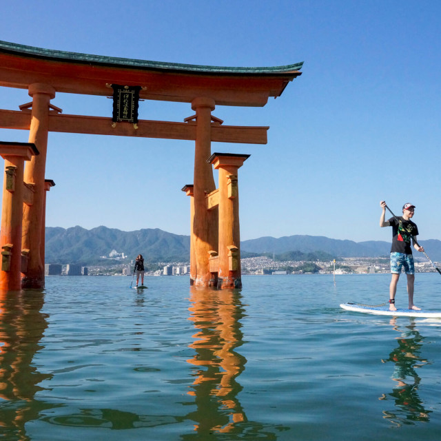 SUP Miyajima - Paddeln um ein ikonisches Bild