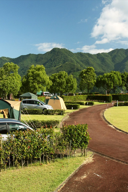 海も山も川も！愛媛県のキャンプ場まとめ5選／宇和島市、久万高原町、今治市、西条市、四国中央市