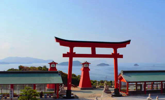 千本鳥居はここにもあった！絶景すぎる稲荷神社／福徳稲荷神社（山口県下関市）