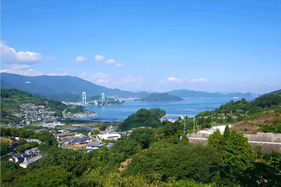 呉市蒲刈・瀬戸内海のとびしま海道の観光スポット｜海水浴やキャンプが人気