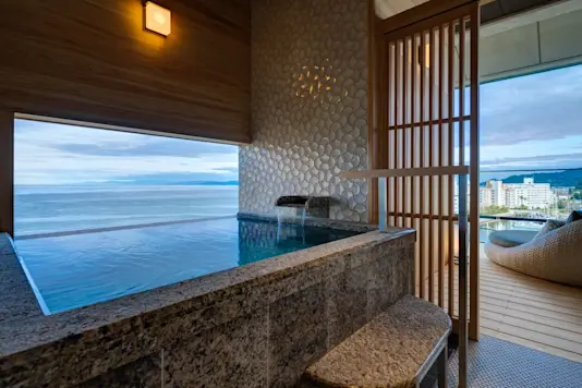 絶景温泉と淡路島の美食を堪能／ホテルニューアワジ別亭 淡路夢泉景（兵庫県洲本市）
