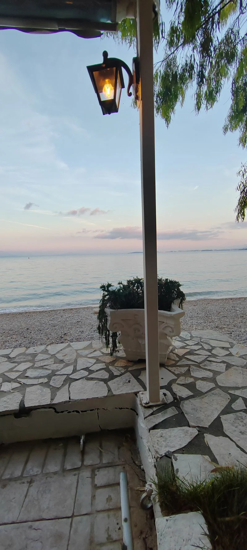 als-restaurant-outside-2