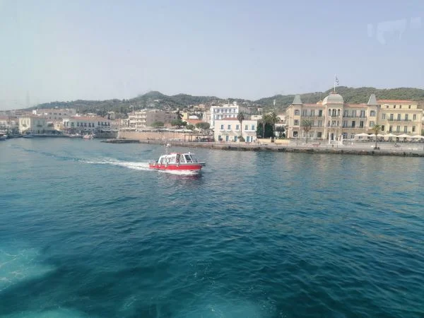 Spetses Haupthafen die Dapia