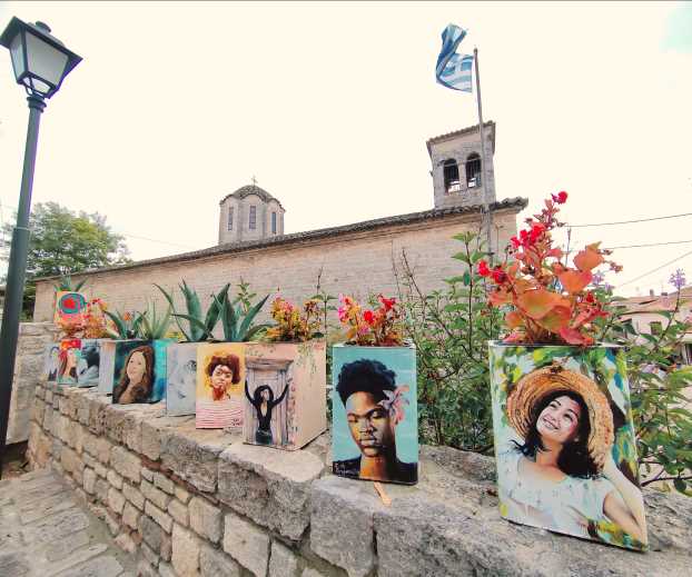 Cassandra Afitos Strassen Kunst 1