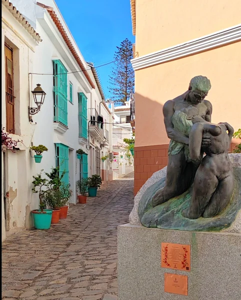 Estepona erleben: Sonne, Strand & Genuss