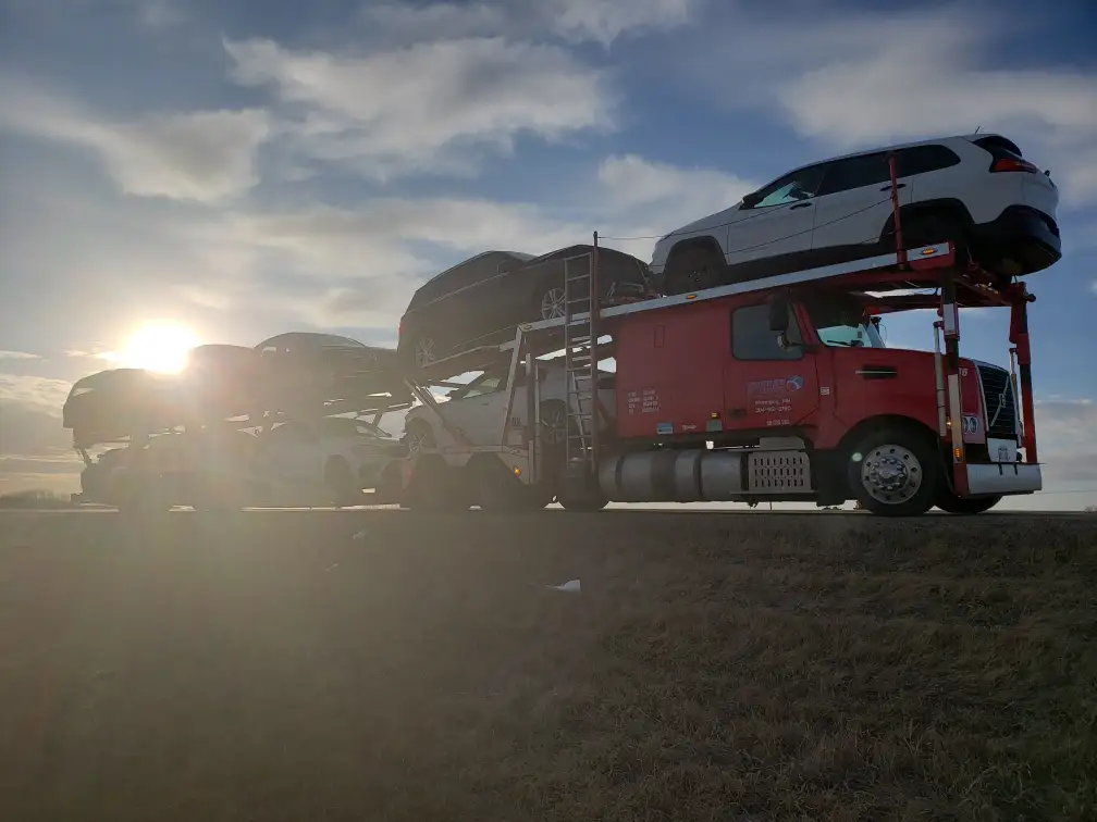 sunlight truck photo