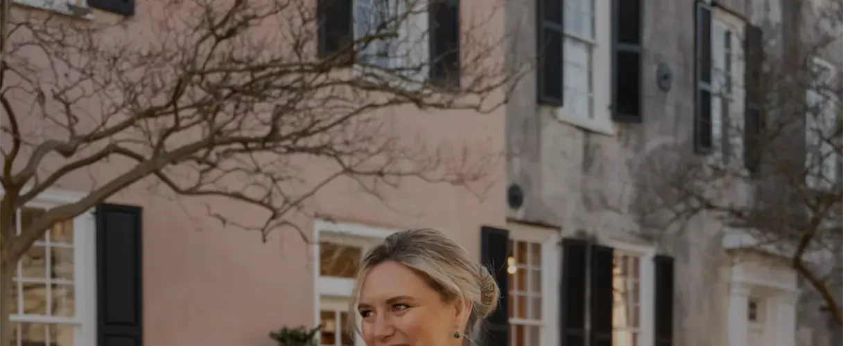 Molly Rose shares her "inside scoop" on interior photography, from diversifying income through licensing to navigating a business move across the country.