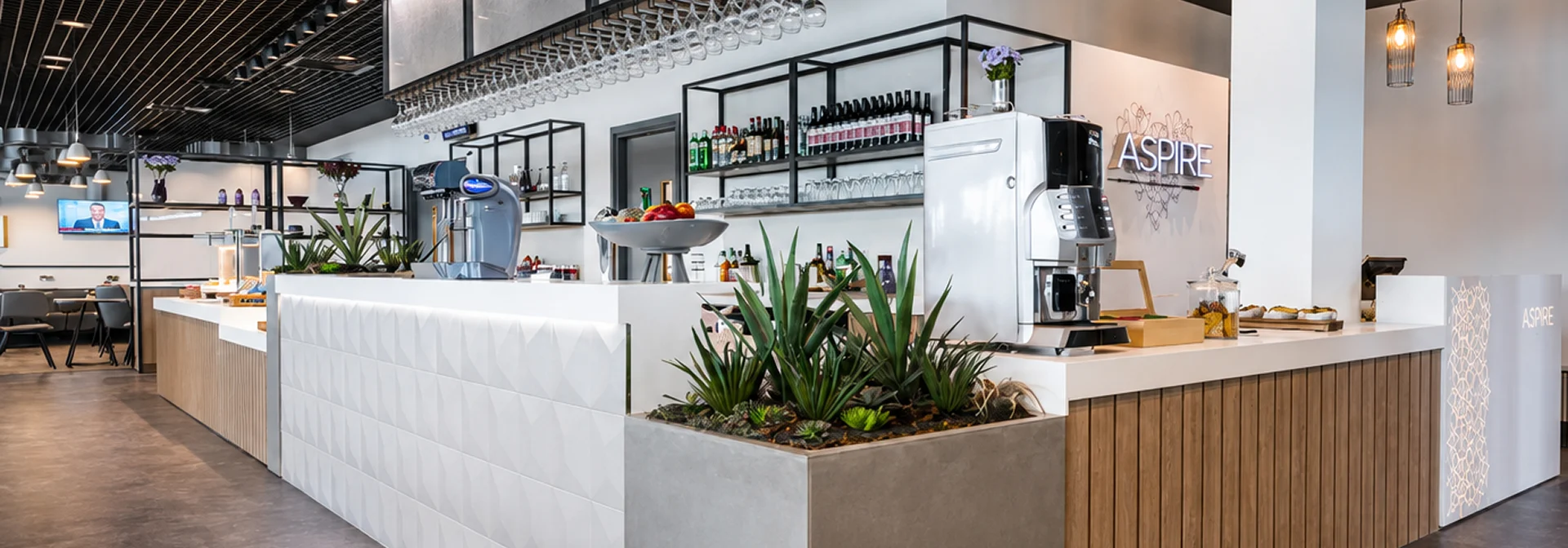 Cork Hero desktop-The Kinsale Lounge