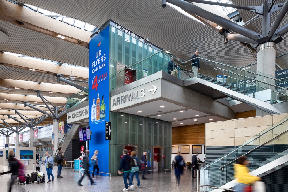 cork-airport-interior-1