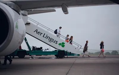 Contact Airlines