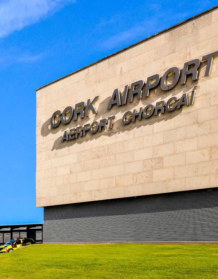 Cork Hero desktop-Contact services