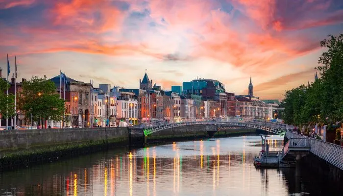 Bus Services To Dublin Image