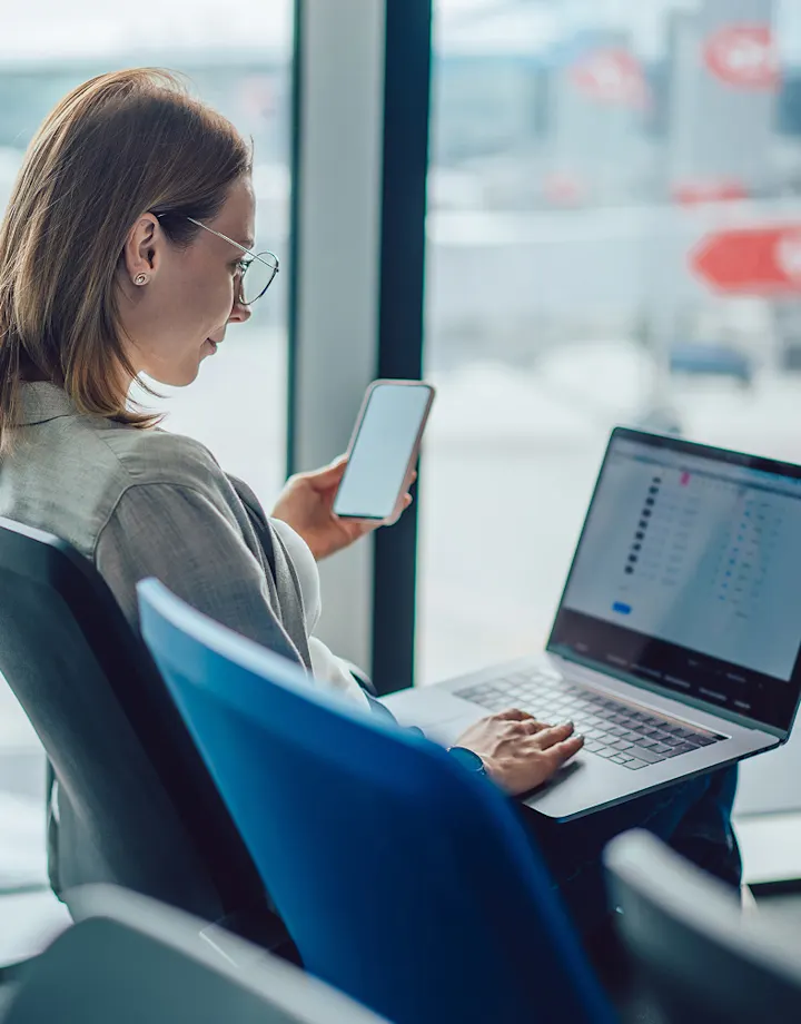 Cork Hero desktop-Wifi and printing services