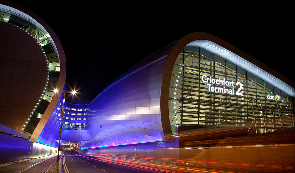 t2-at-night-with-light-movement---1000px-(1).jpg