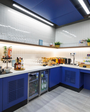 Liffey Lounge food and drinks desktop