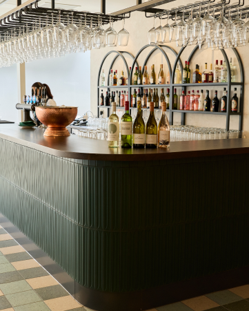 phoenix lounge bar