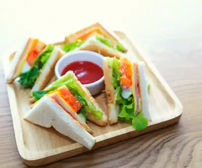 Grab a bite before you fly. From pancakes, sandwiches and wraps to charcuterie, salads and snacks, there’s plenty to keep you going.