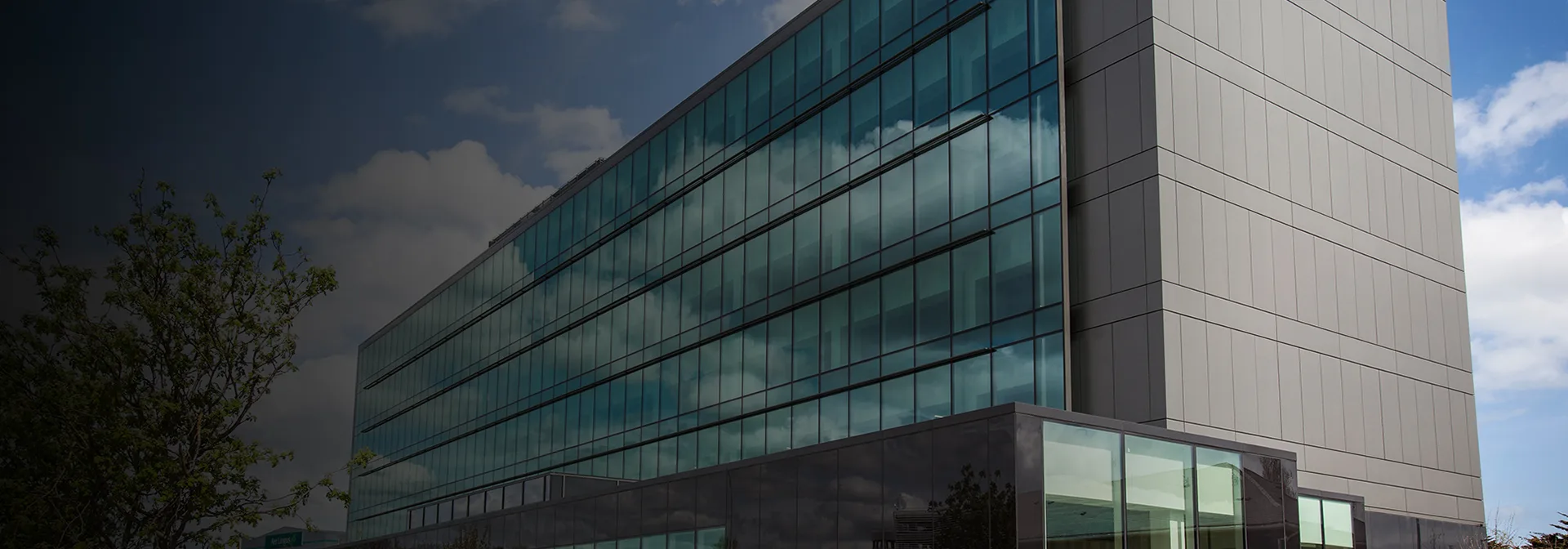 Hero desktop copy 10