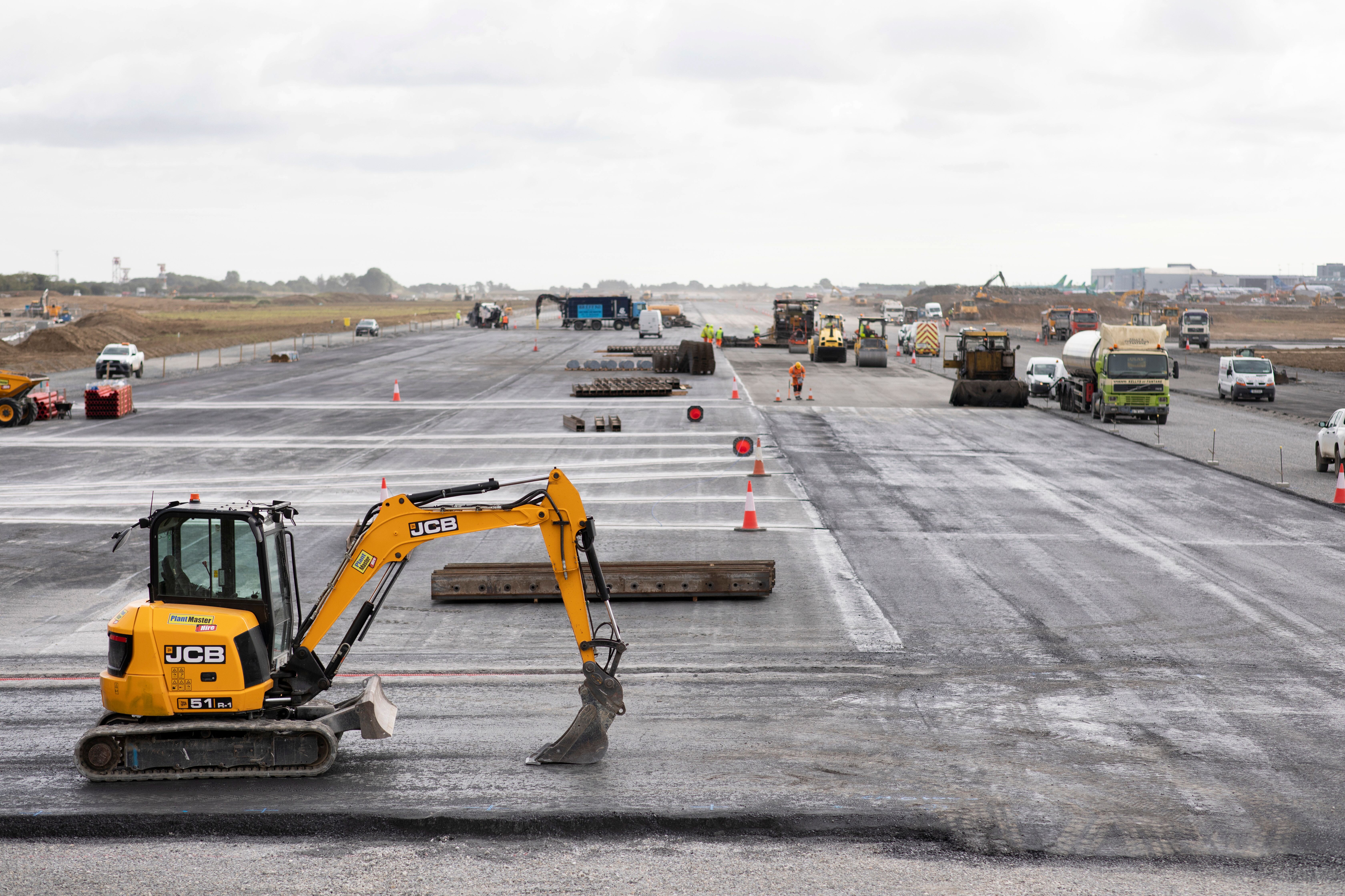runway-progress-(002).jpg
