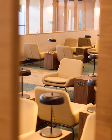 Phoenix lounge seating
