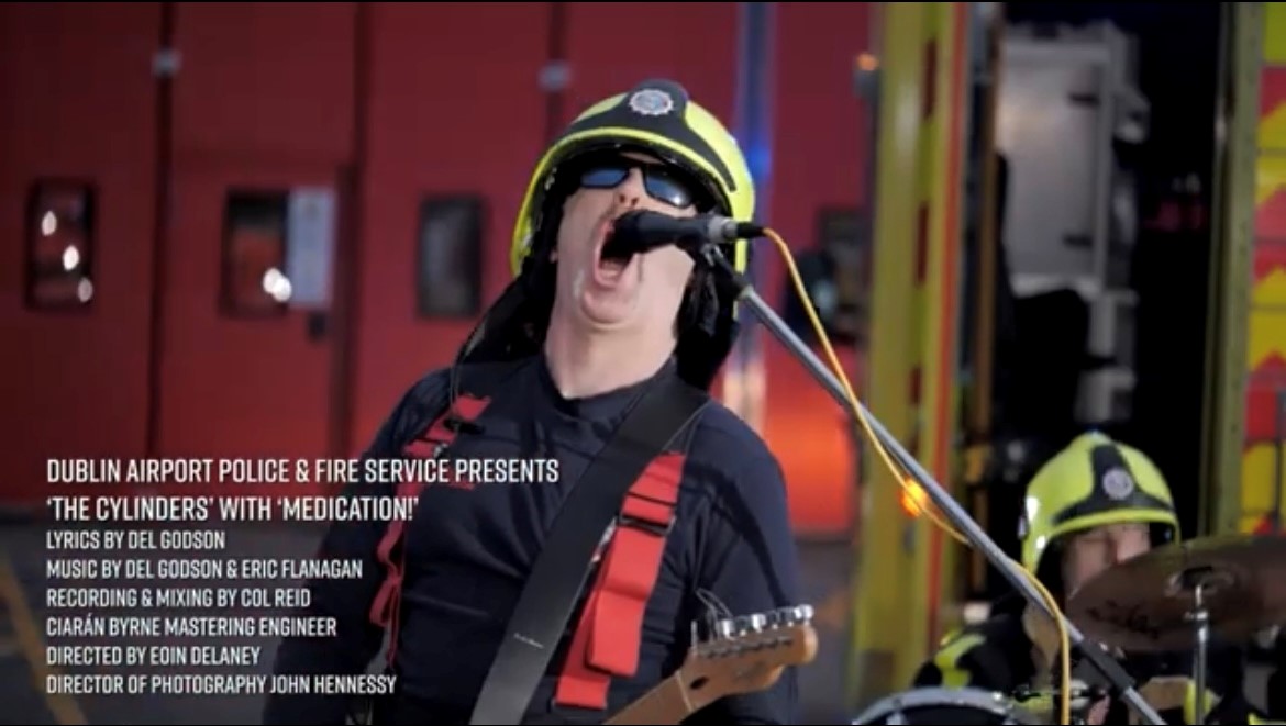 daa Staff Charity Christmas Single