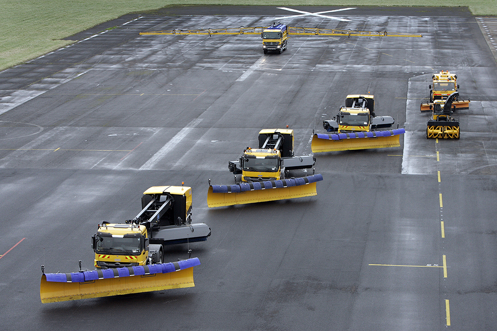 Snow Clearance Equipment 2 - 1,000px (1)