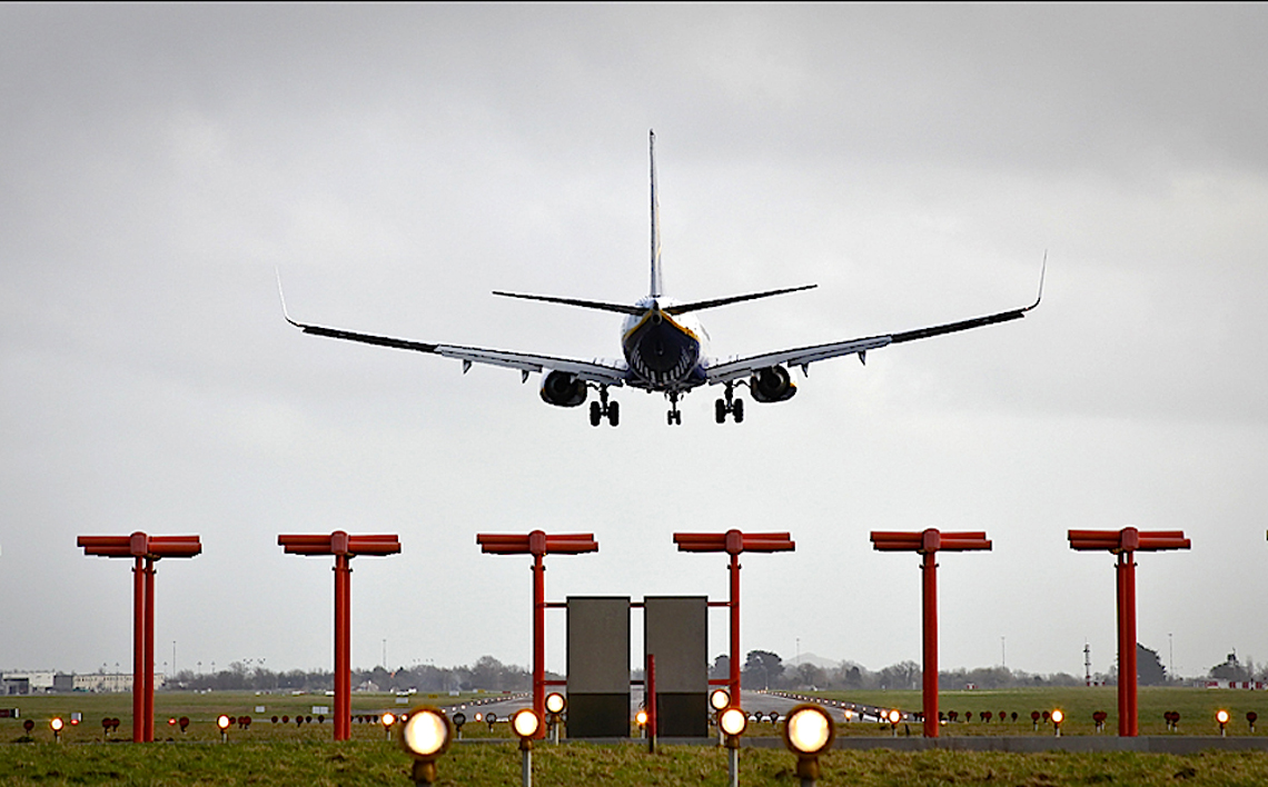 dublin-airport-north-runway_plane_landing.jpg