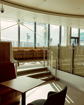 51st and green Lounge seating