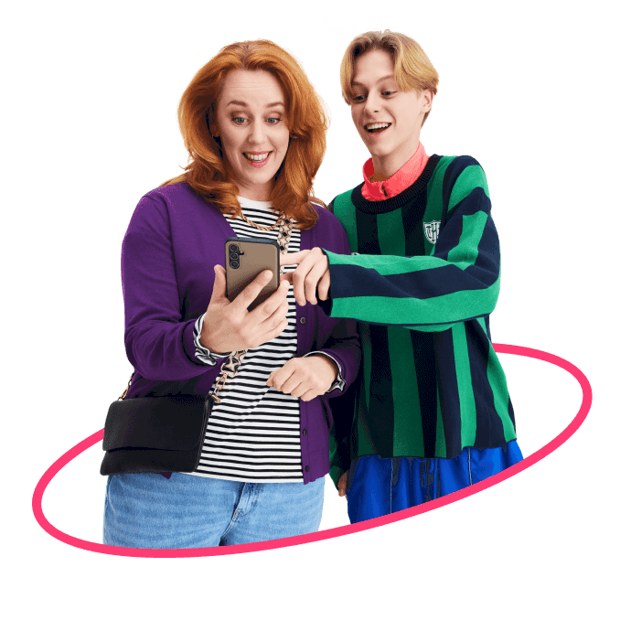 moeder met zoon.png