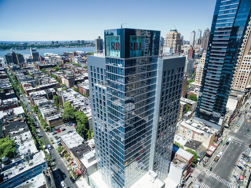 Stay in style at Hotel Riu Plaza New York Times Square
