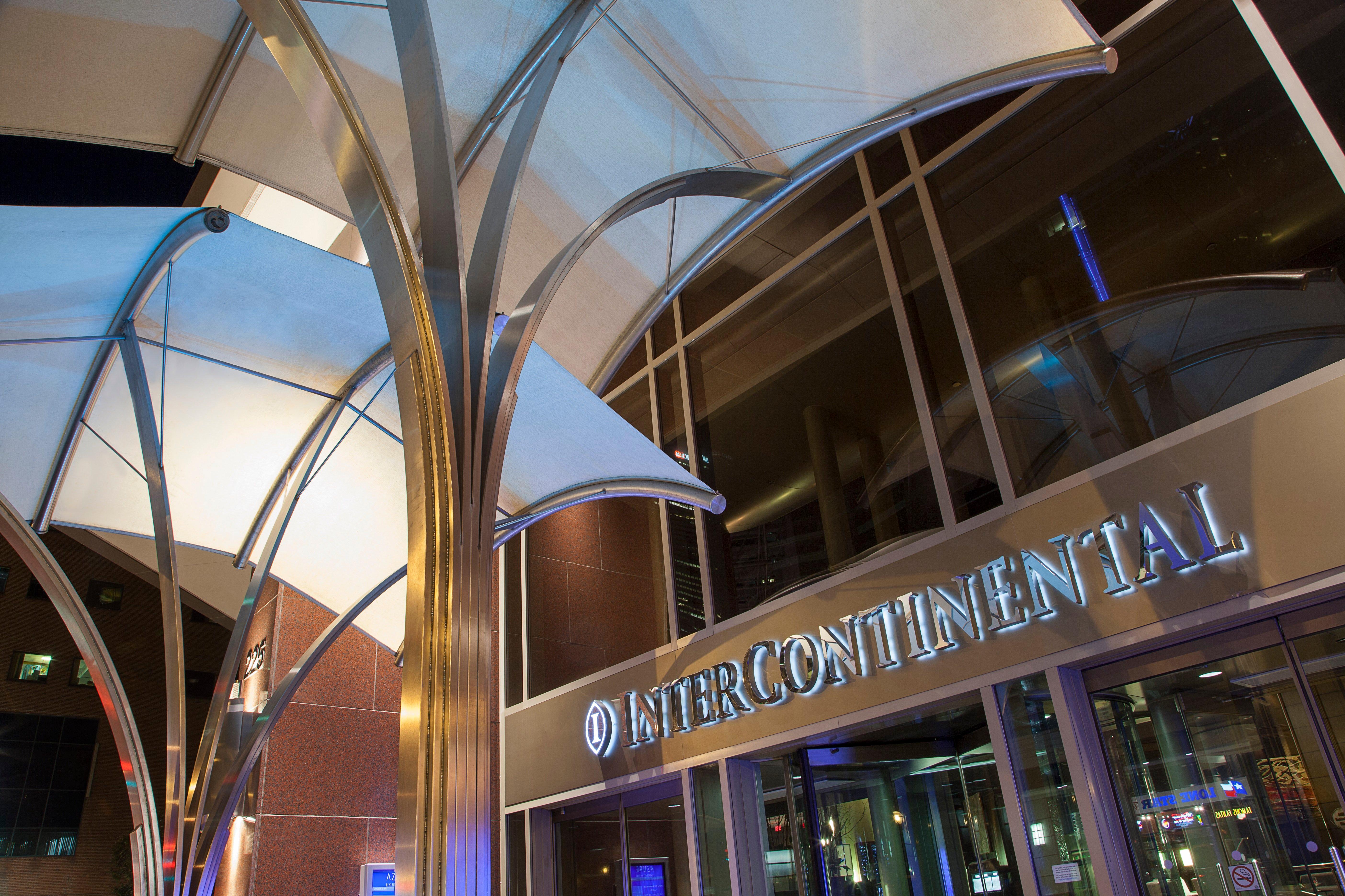 Stay in style at Intercontinental Toronto Centre