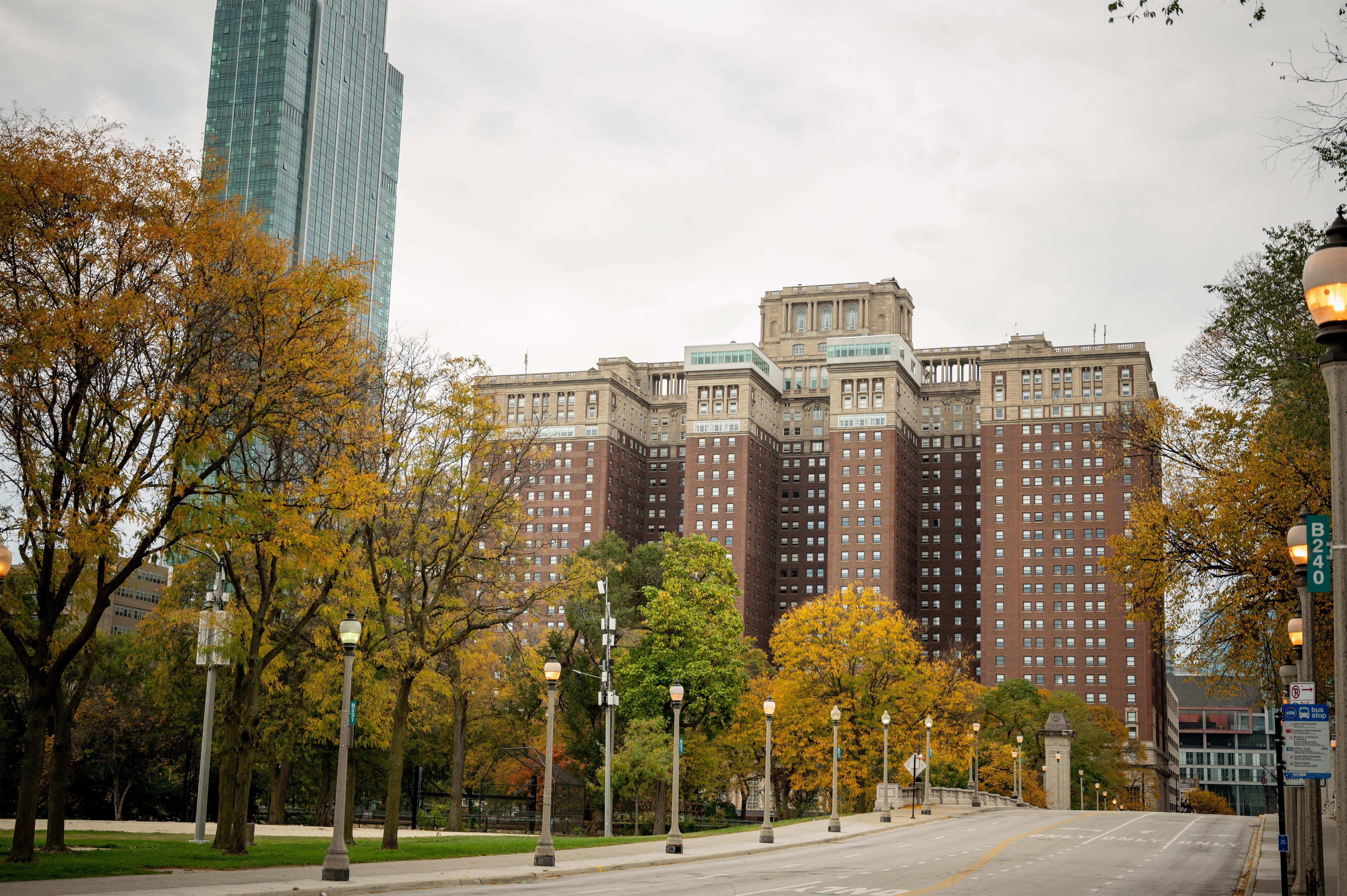Stay in style at Hilton Chicago