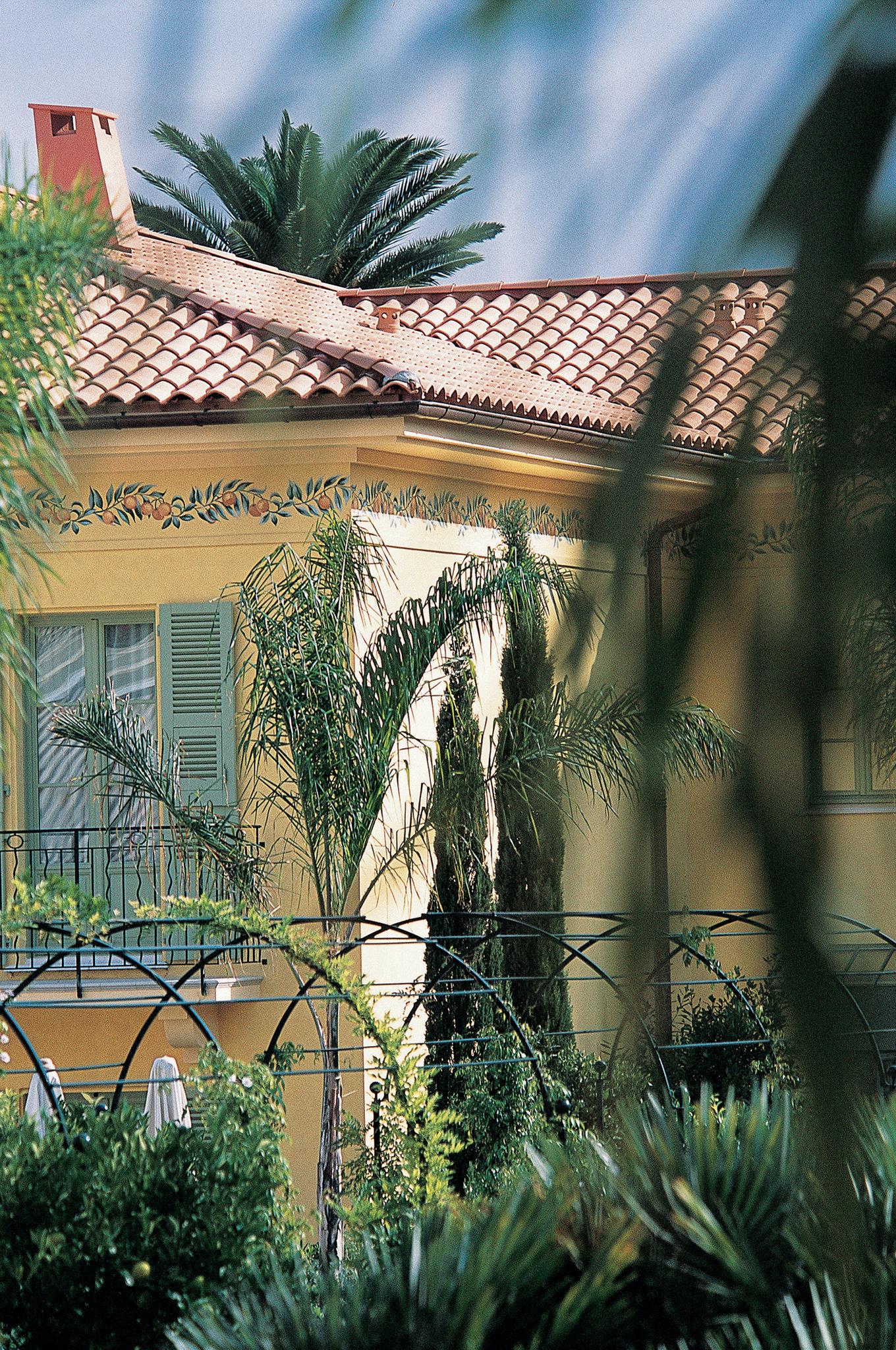 Stay in style at Royal Riviera