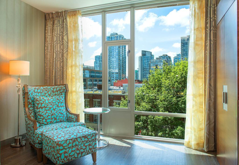Stay in style at BLU Vancouver