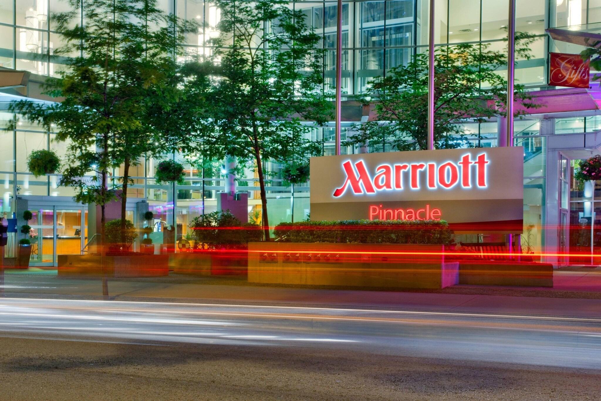 Stay in style at Marriott Pinnacle Downtown Vancouver