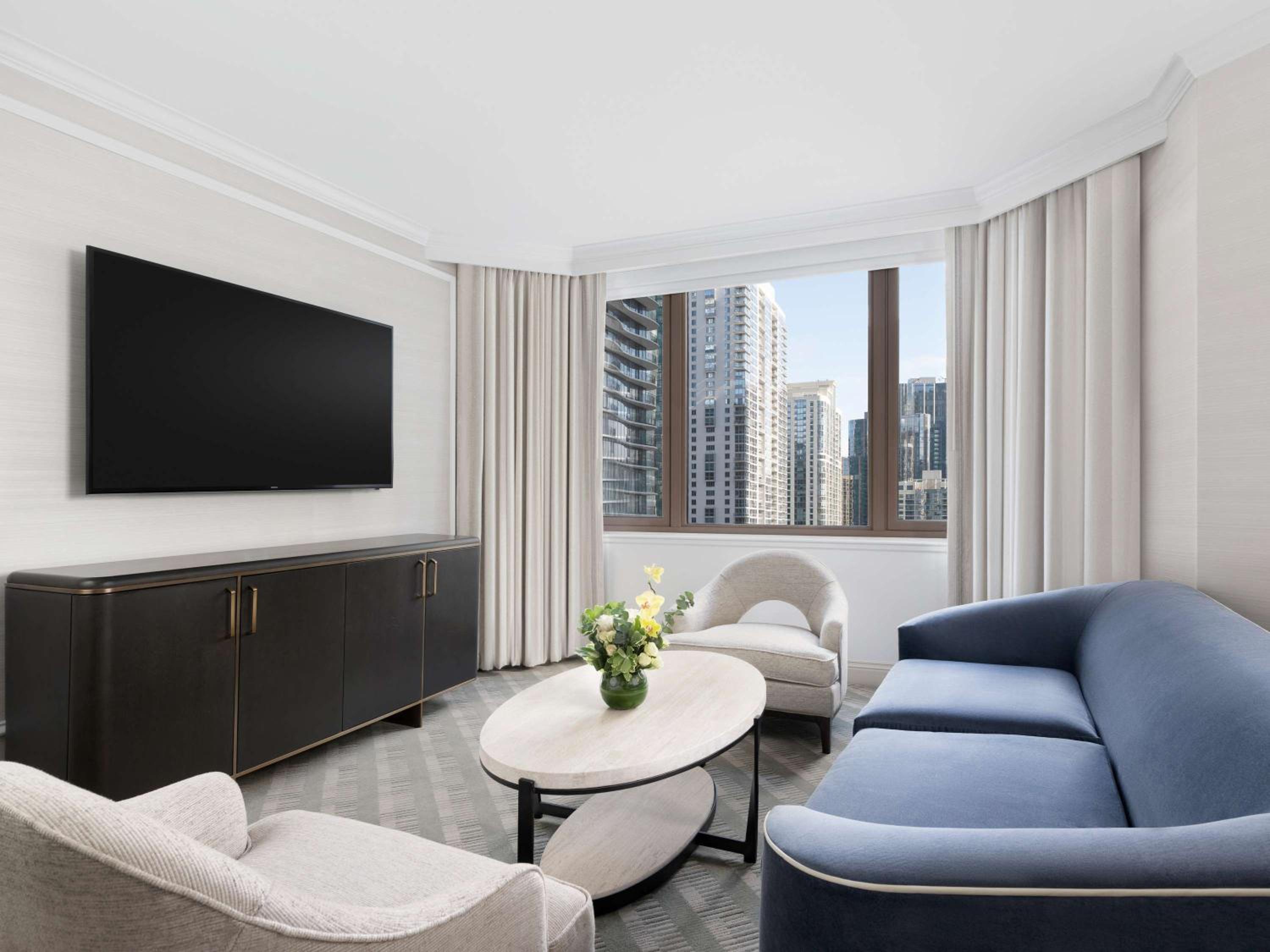 Stay in style at Fairmont Chicago - Millennium Park